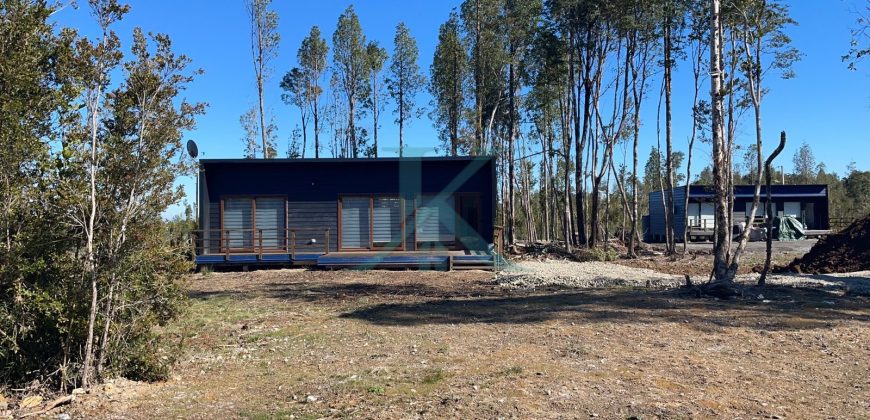 EN VENTA PARCELA CON RÍO Y DOS CABAÑAS, SECTOR COLONIA LA POZA, PUERTO VARAS.